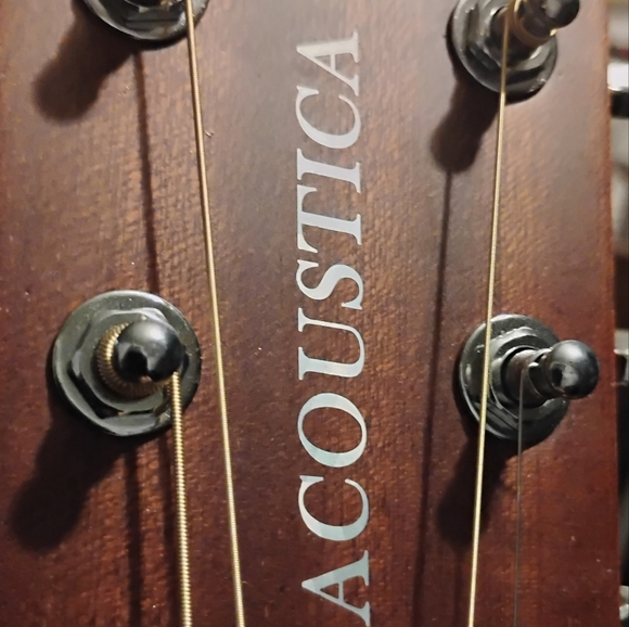 Kadence Guitar (Acoustic/Electric) - Picture 7 of 7